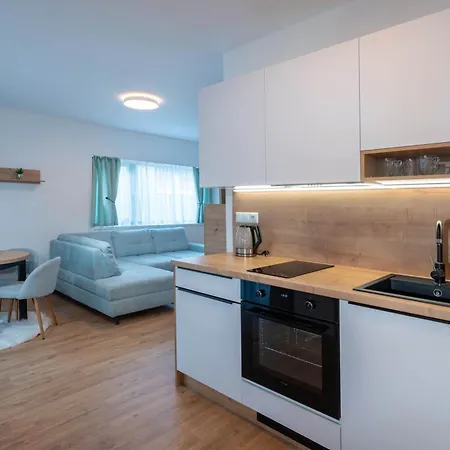 Malinka Apartment- Cozy Family Direct On Slope And Forest