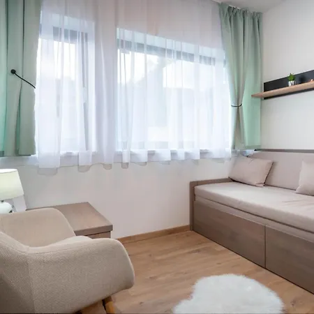 شقة Malinka Apartment- Cozy Family Direct On Slope And Forest *